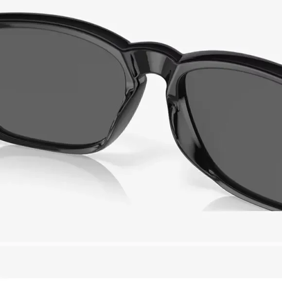 Oakley’s catalyst Mens Sunglasses NWT